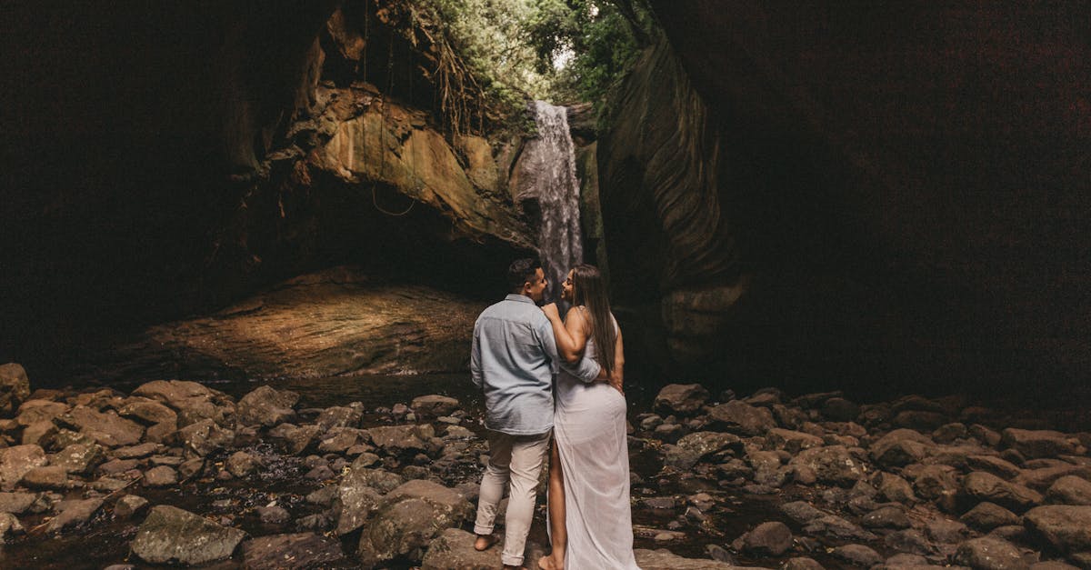 Odkryj jezioro Grandlieu: bogaty i zachowany naturalny krajobraz