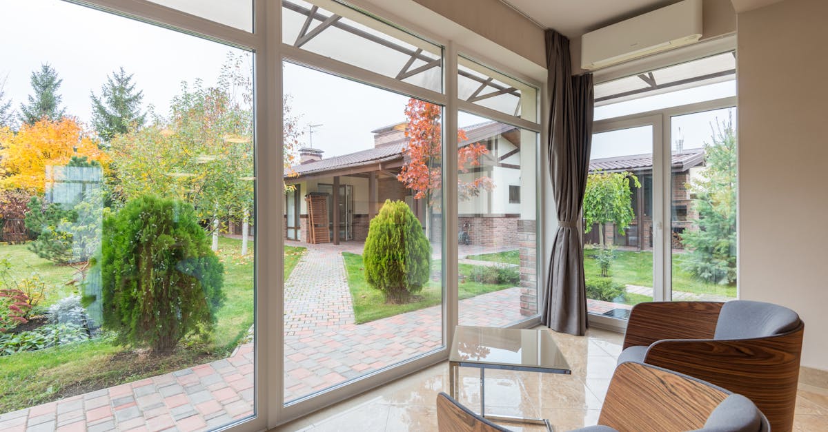 découvrez notre cottage spacieux, idéal pour des vacances en famille ou entre amis. profitez d'un cadre naturel enchanteur, de confort moderne et d'une ambiance chaleureuse, tout en étant à proximité des attractions locales.