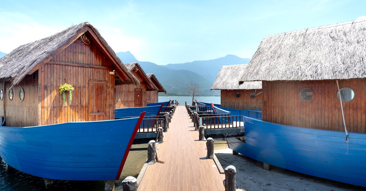 根据季节,可采摘野生蘑菇或香草等食材。