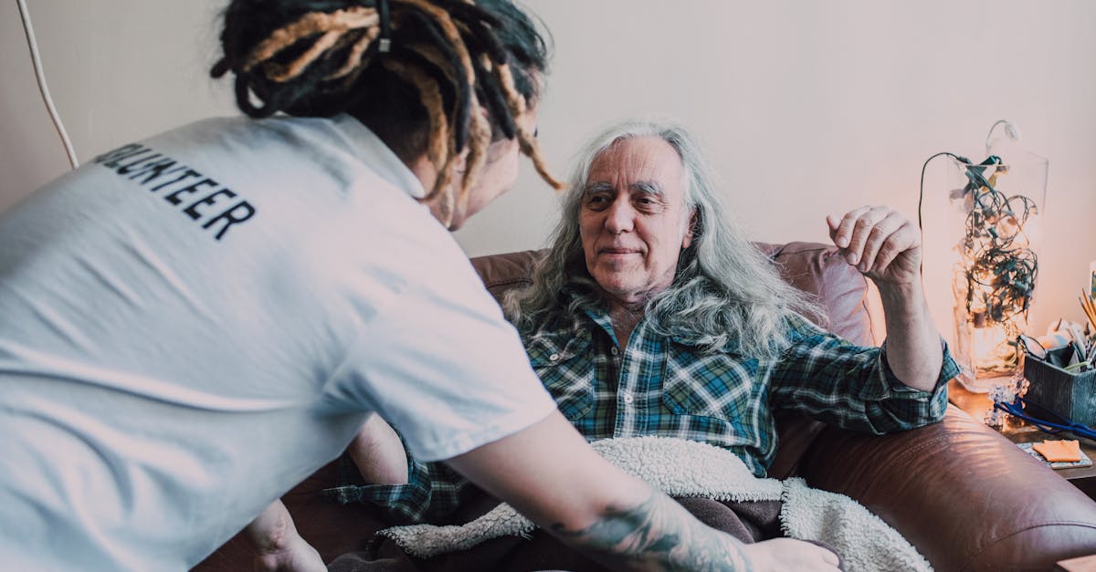 Descubra o mundo cativante dos voluntários, onde a solidariedade e a ajuda mútua ganham vida. Junte-se a uma comunidade comprometida em fazer a diferença na sua região e além, enquanto desenvolve habilidades valiosas e conhece pessoas inspiradoras.