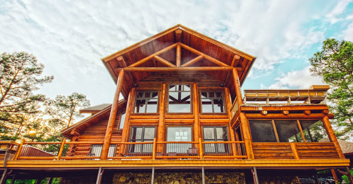 découvrez notre luxueux lodge, un havre de paix niché au cœur de la nature. profitez d'un service haut de gamme, d'un cadre enchanteur et d'activités exclusives pour une expérience inoubliable.