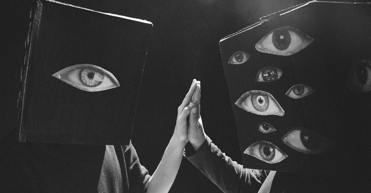 découvrez des hébergements hors du commun qui allient confort et originalité. que ce soit une nuit dans une cabane dans les arbres, un igloo ou une maison flottante, vivez une expérience unique et mémorable lors de votre prochaine escapade.